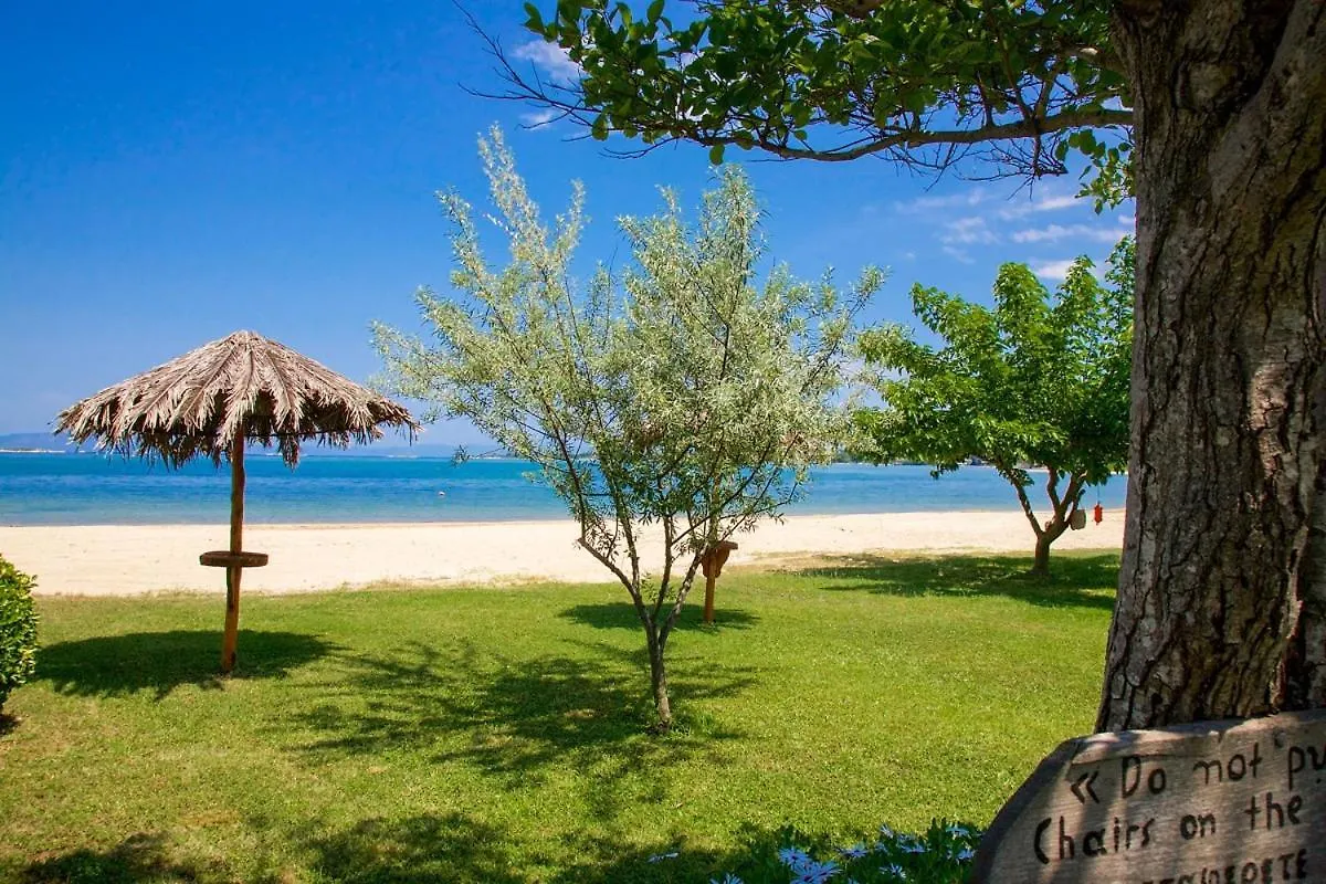 Stamos Apartments And Studios Vourvourou