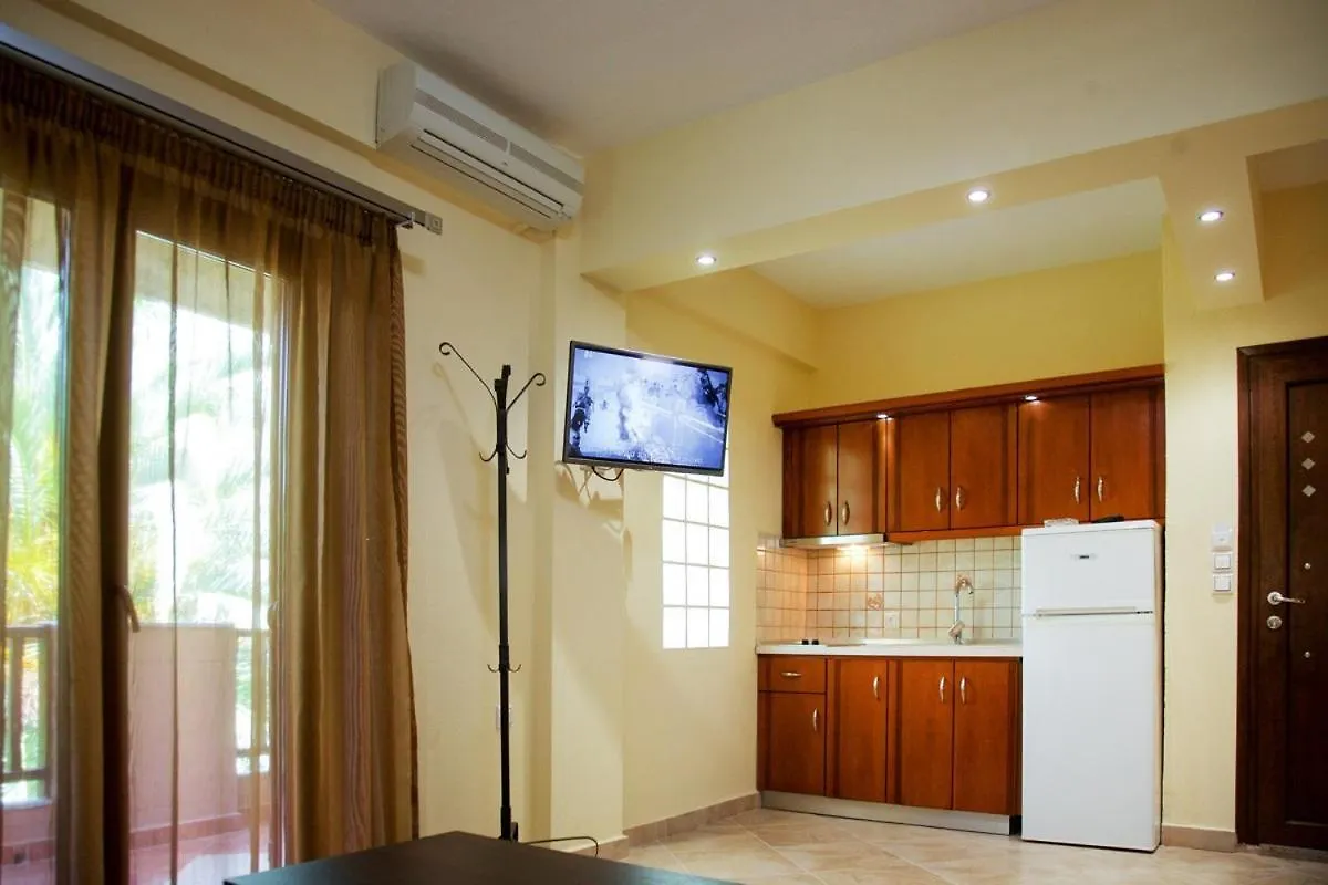 Stamos Apartments And Studios Vourvourou Greece