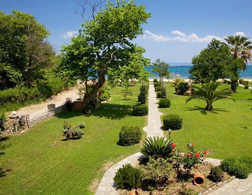 Stamos Apartments And Studios Vourvourou