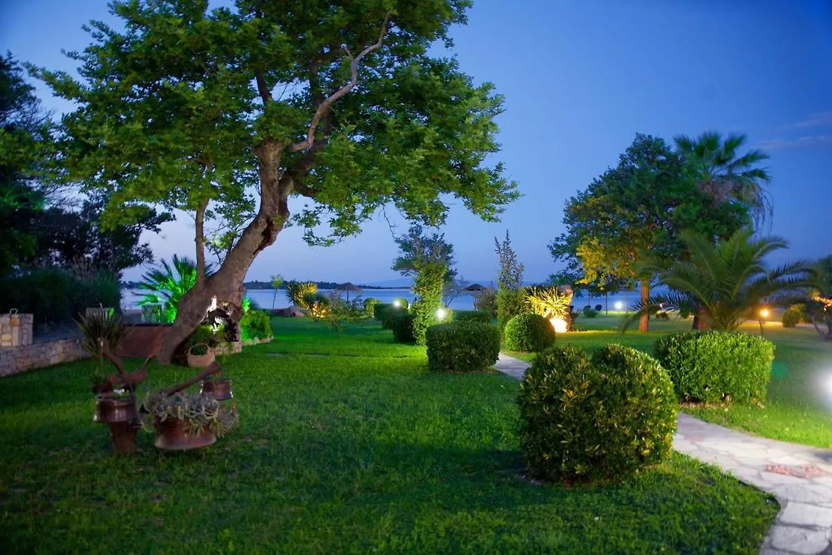 Stamos Apartments And Studios 보우르보우로우 그리스