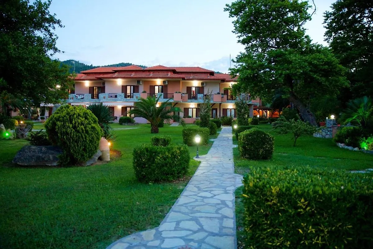 Stamos Apartments And Studios 보우르보우로우 그리스